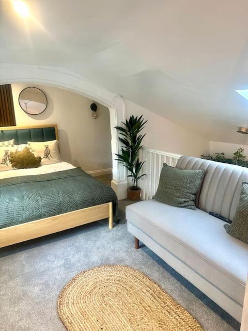 Cosy Stylish Studio Apartment 特罗布里奇 外观 照片